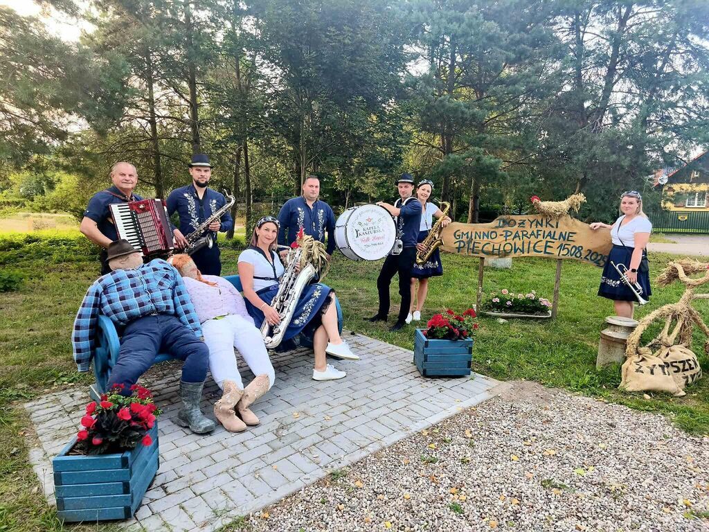 
                                                       🌾✨ Dożynki Gminno-Parafialne w Piechowicach ✨🌾
                                                