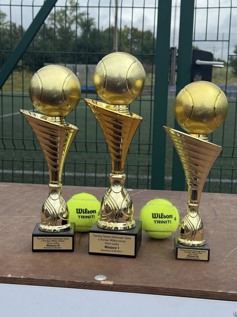 
                                                       🎾 Turniej Tenisa o Puchar Wójta Gminy 🎾
                                                
