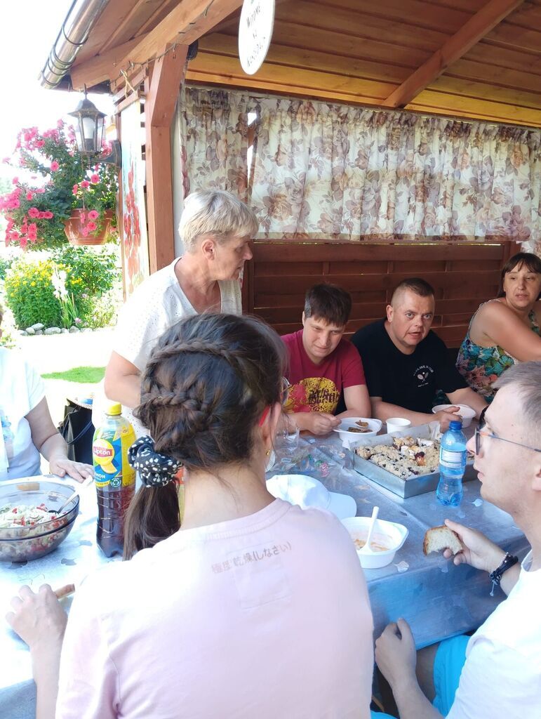 
                                                       Piknik integracyjny
                                                
