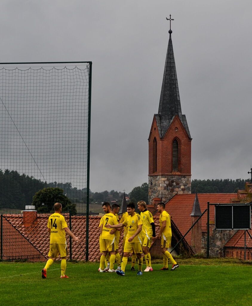 
                                                       FC Gowidlino 🆚 Kaliszanka - Dziemiany
                                                
