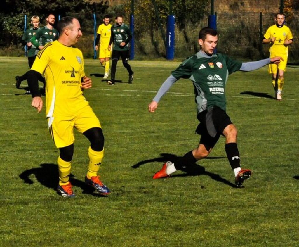 
                                                       Orzeł Gołubie 🆚 Kaliszanka - Dziemiany
                                                