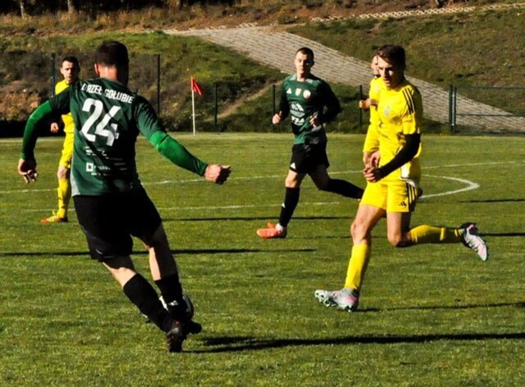 
                                                       Orzeł Gołubie 🆚 Kaliszanka - Dziemiany
                                                