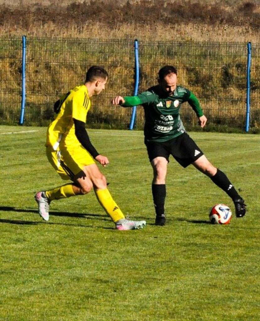 
                                                       Orzeł Gołubie 🆚 Kaliszanka - Dziemiany
                                                