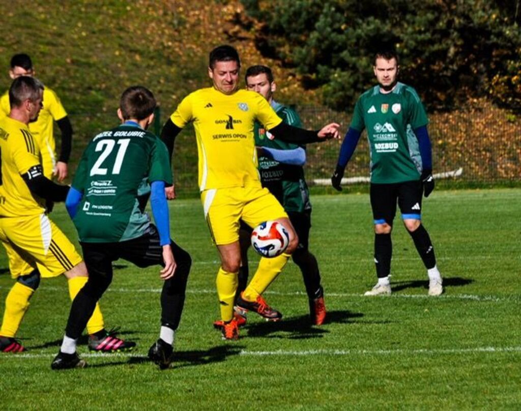 
                                                       Orzeł Gołubie 🆚 Kaliszanka - Dziemiany
                                                