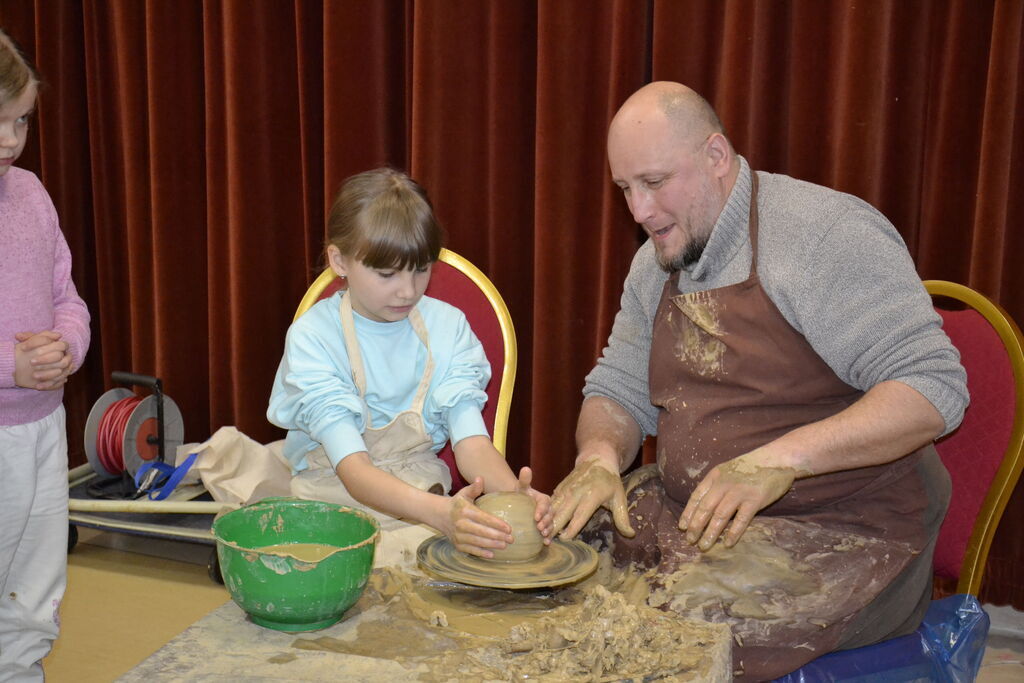 
                                                       Warsztaty garncarskie
                                                