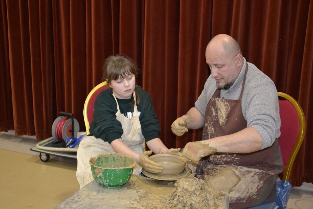 
                                                       Warsztaty garncarskie
                                                