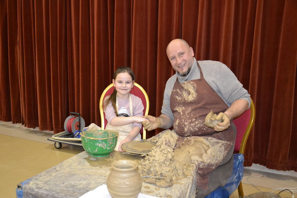 
                                                       Warsztaty garncarskie
                                                