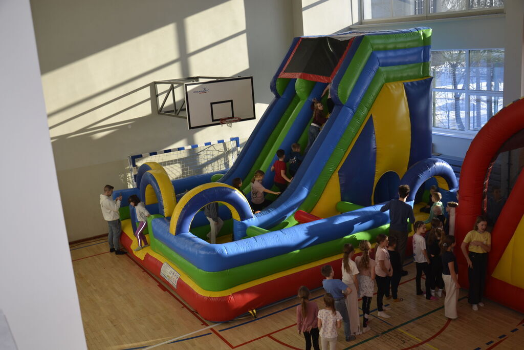 
                                                       Dziemiańskie Honolulu
                                                