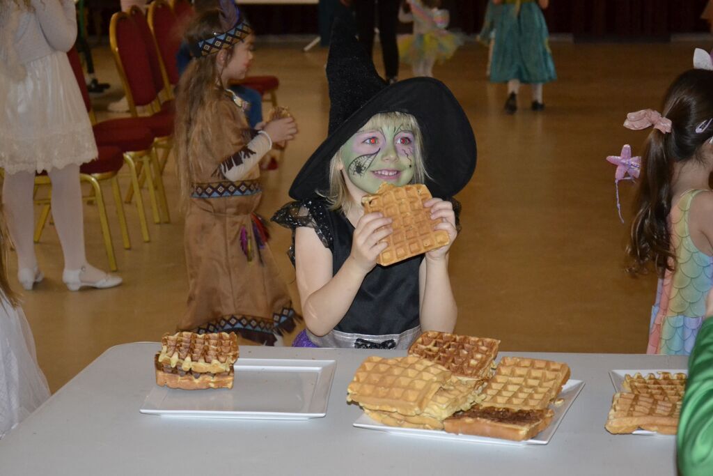 
                                                    Bal przebierańców - Fotorelacja
                                                