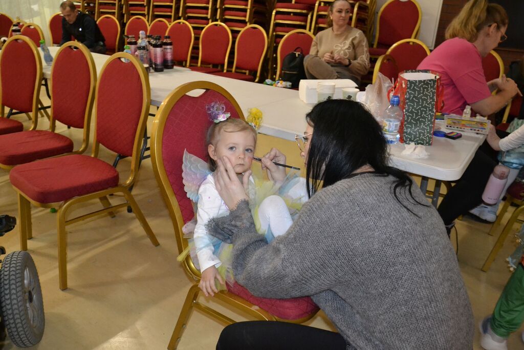 
                                                    Bal przebierańców - Fotorelacja
                                                