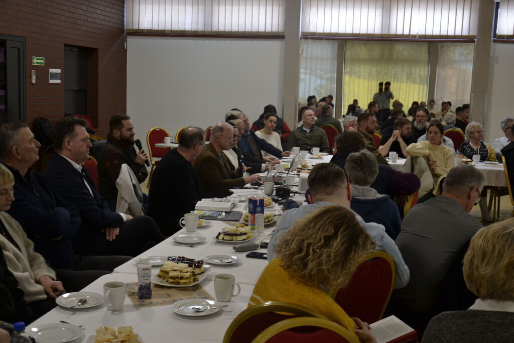 
                                                       Międzynarodowe spotkanie historyczne w Dziemianach
                                                