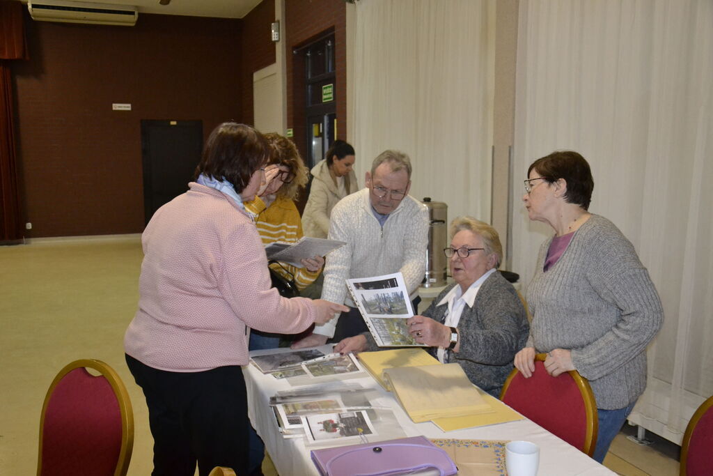 
                                                       Międzynarodowe spotkanie historyczne w Dziemianach
                                                