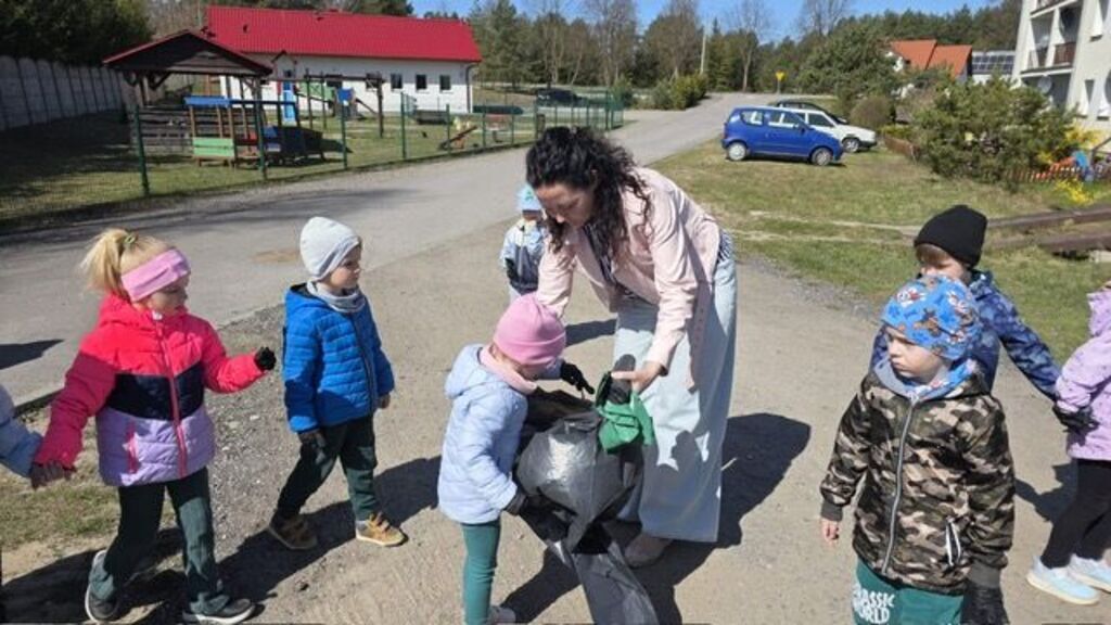 
                                                       Dzień Ziemi w kaliskim przedszkolu
                                                