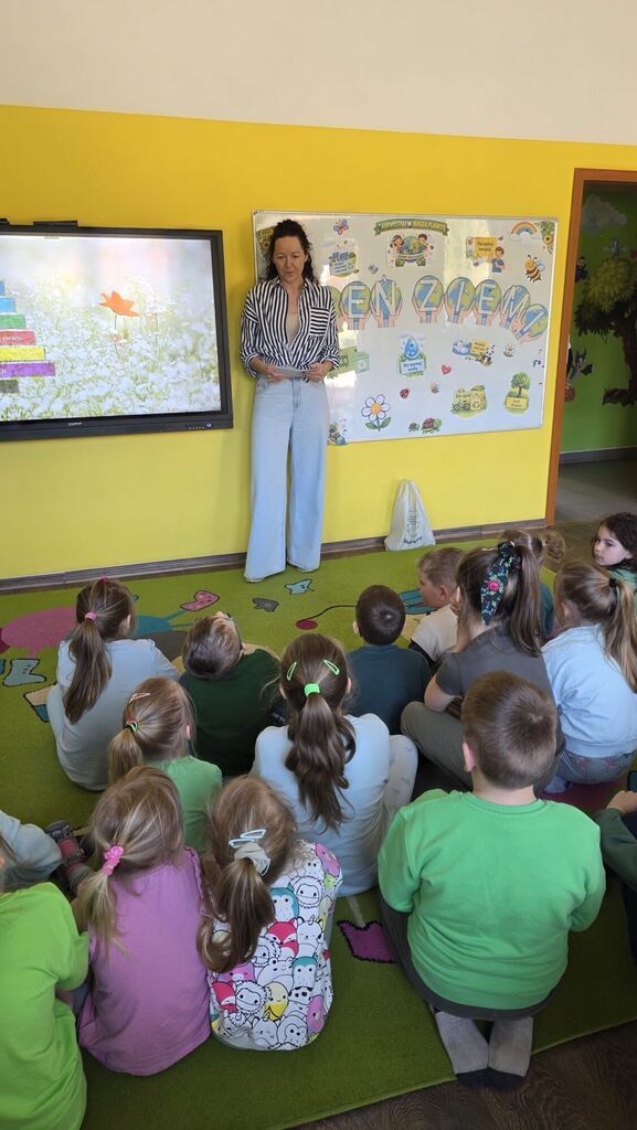 
                                                       Dzień Ziemi w kaliskim przedszkolu
                                                