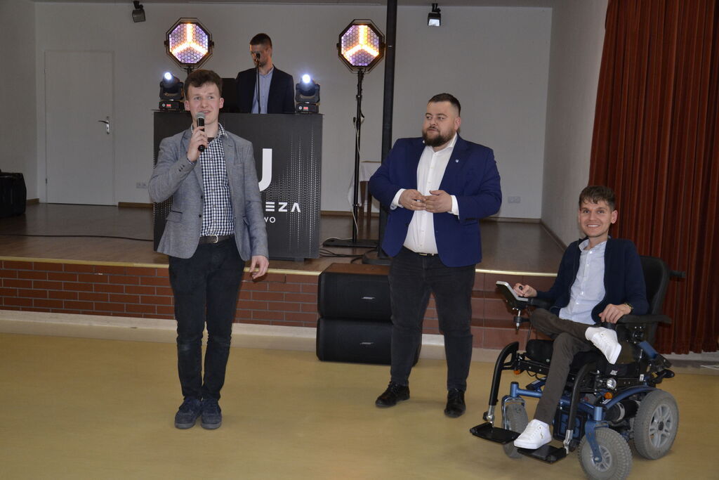 
                                                       Bal Emeryta w Dziemianach
                                                