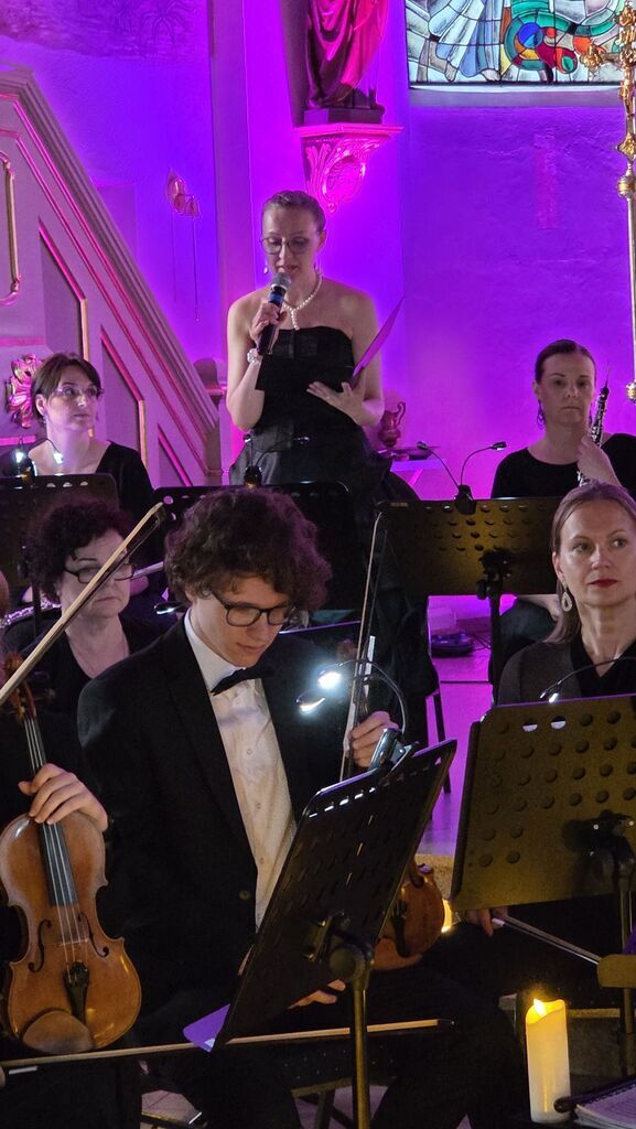 
                                                       🎬🎻 To był wieczór, który na długo pozostanie w naszej pamięci! ✨
                                                