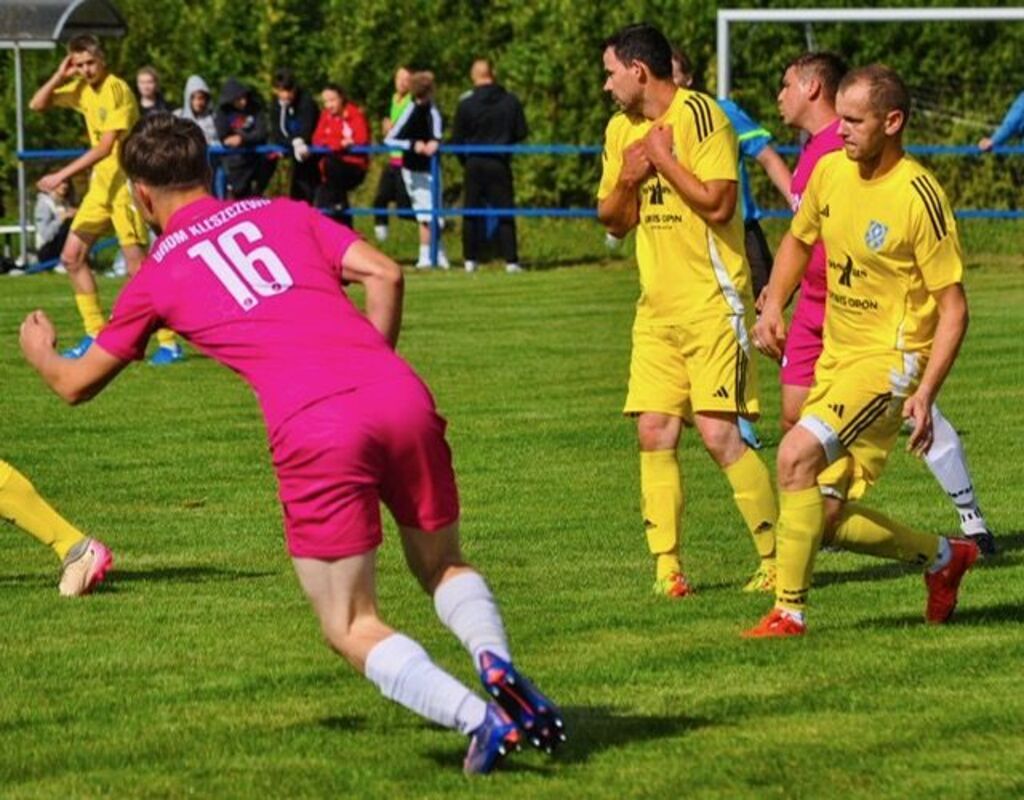 
                                                       Klub Sportowy Grom Kleszczewo 🆚 Kaliszanka Dziemiany
                                                
