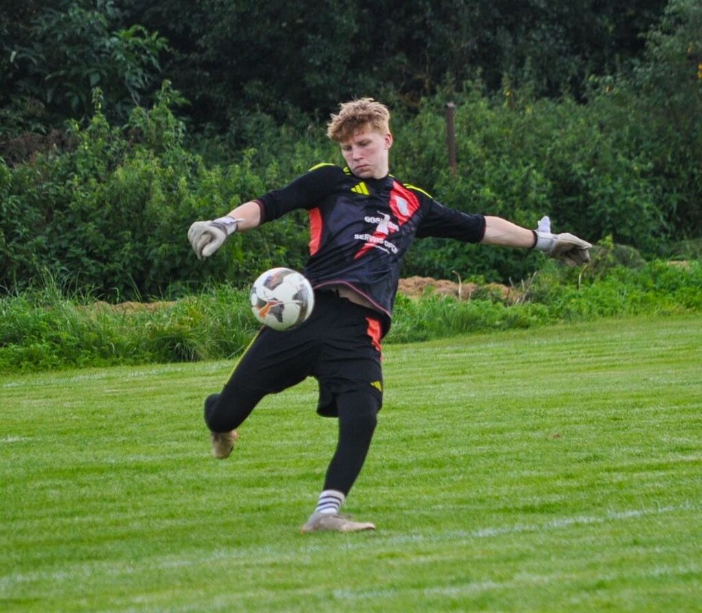 
                                                       Klub Sportowy Grom Kleszczewo 🆚 Kaliszanka Dziemiany
                                                