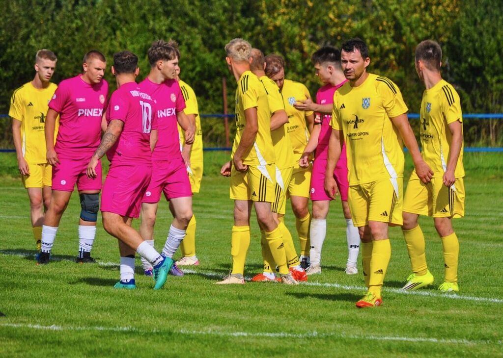 
                                                       Klub Sportowy Grom Kleszczewo 🆚 Kaliszanka Dziemiany
                                                