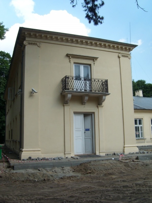 
                                                       Projekt Zagospodarowanie otoczenia pałacu w Garbowie
                                                