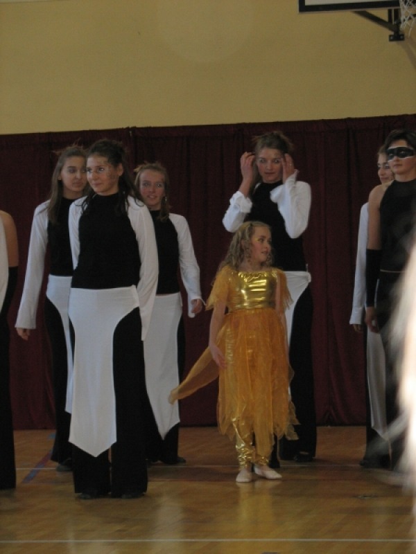 
                                                       Volumen - 2006.10.15 - IV Garbowskie Spotkania Taneczne
                                                