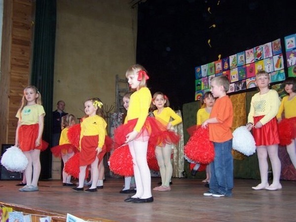 
                                                       Volumen - 2007.04.21 - VII Wiosenne Spotkania Taneczne w Zamościu
                                                