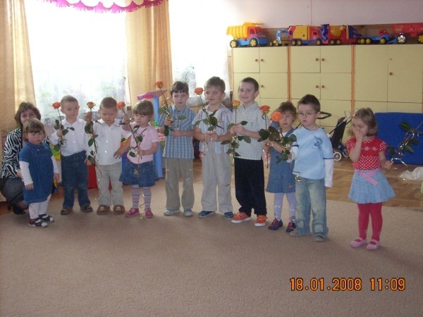 
                                                       Klub Przedszkolaka - Bogucin - 2008.01.18 - Dzień Babci Dziadka
                                                