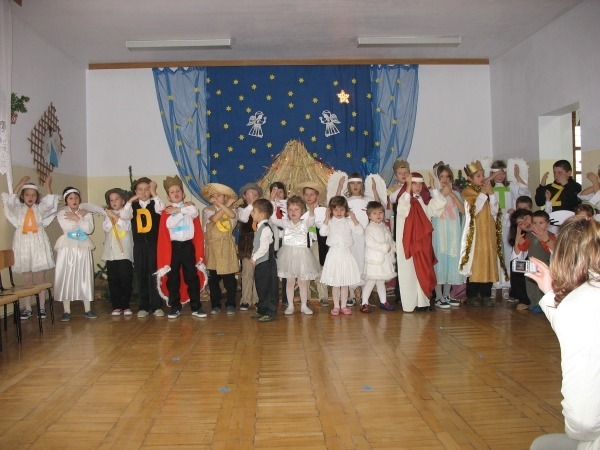                                Klub Przedszkolaka - Karolin - 2006.12.20
                        