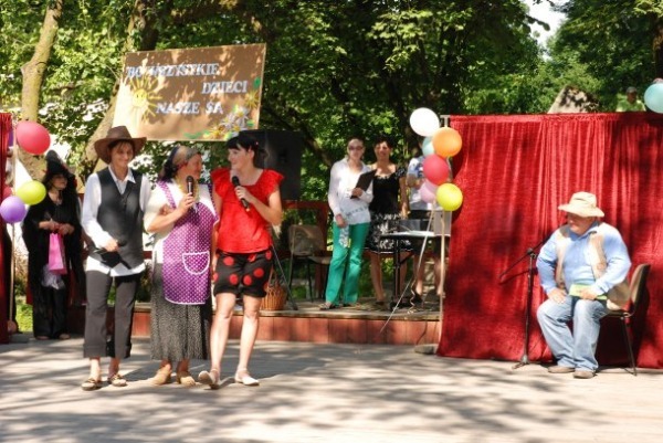 
                                                       Festyn Rodzinny - Bo wszystkie dzieci nasze są - 2008.06.22
                                                