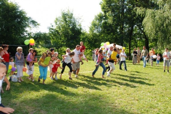                                Festyn Rodzinny - Bo wszystkie dzieci nasze są - 2008.06.22
                        