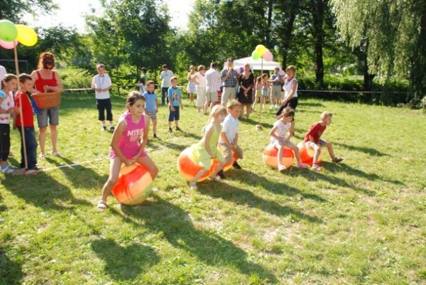                                Festyn Rodzinny - Bo wszystkie dzieci nasze są - 2008.06.22
                        