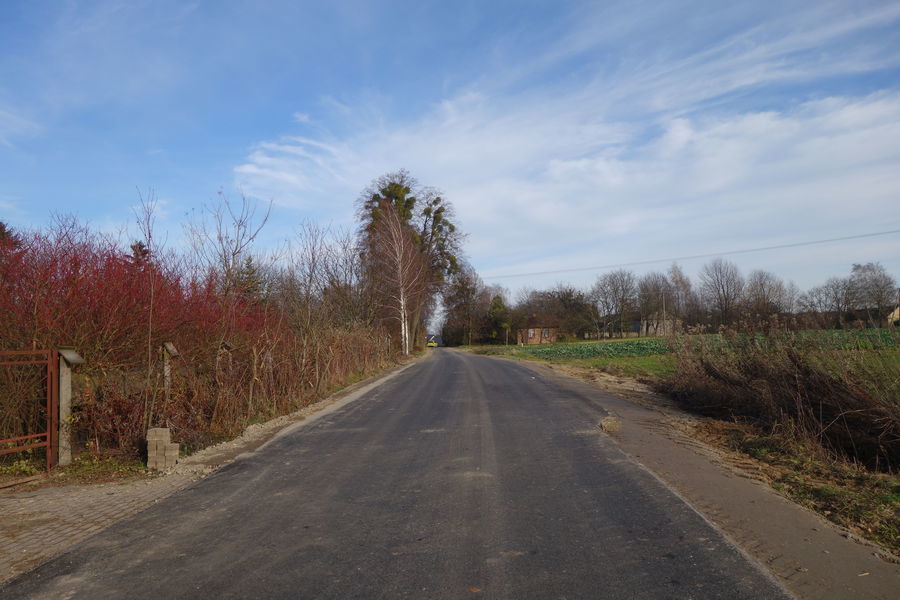 
                                                    Droga w  Gutanowie 12
                                                