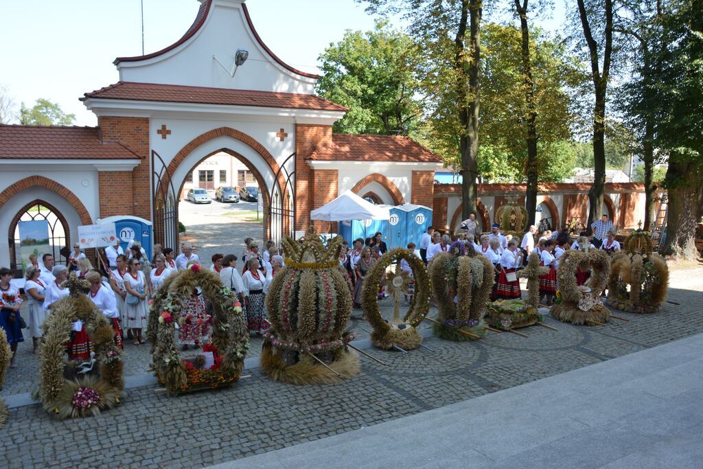 
                                                    Dożynki Gminne 2024 fotorelacja
                                                