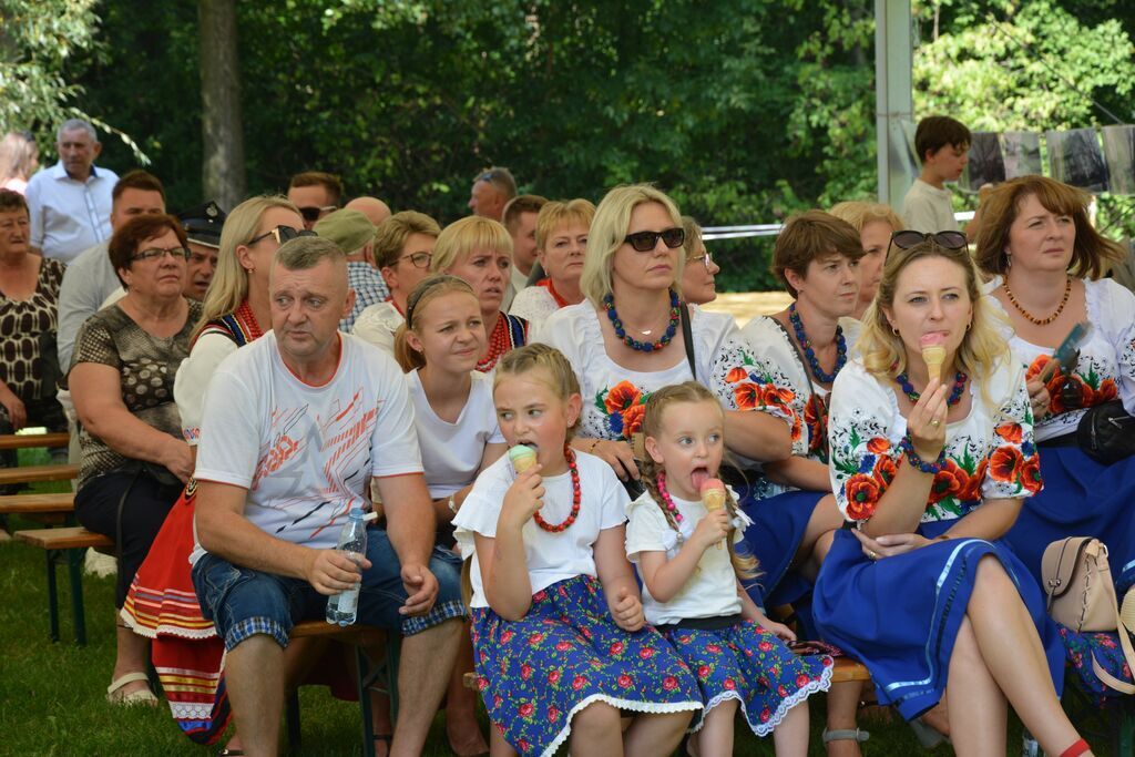 
                                                    Dożynki Gminne 2024 fotorelacja
                                                