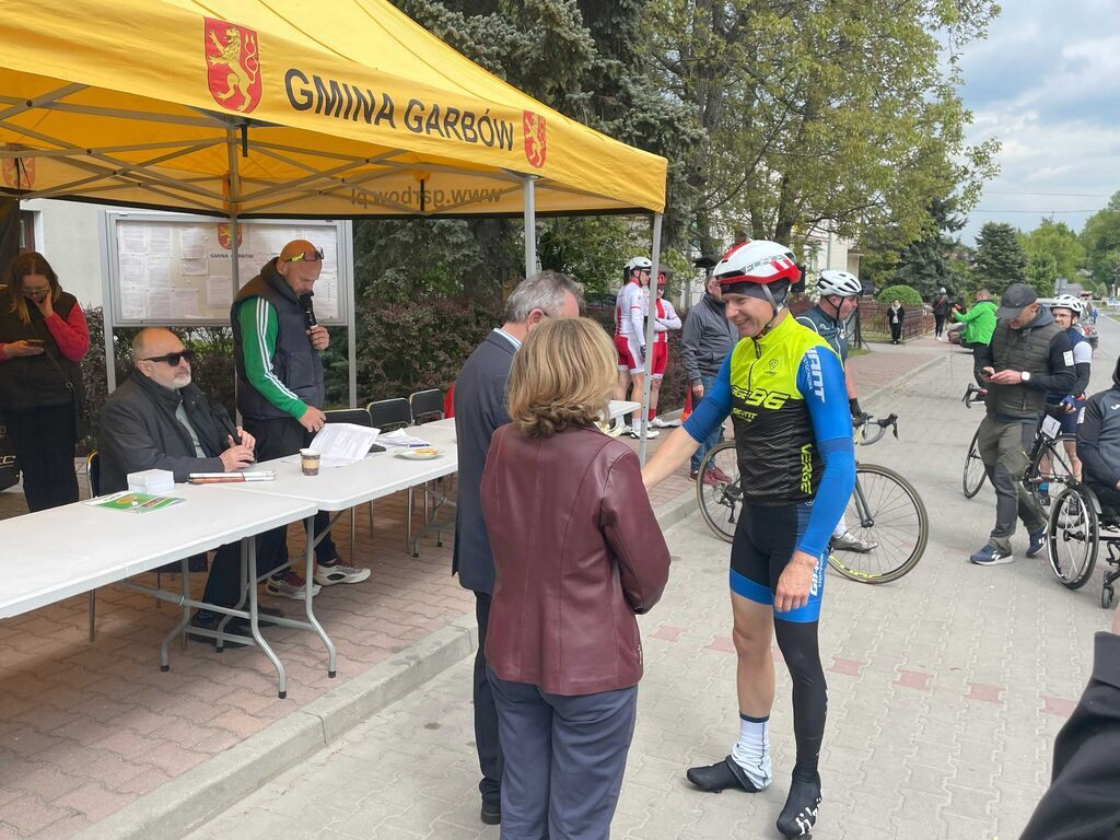                             Wyścig rowerowy
                        