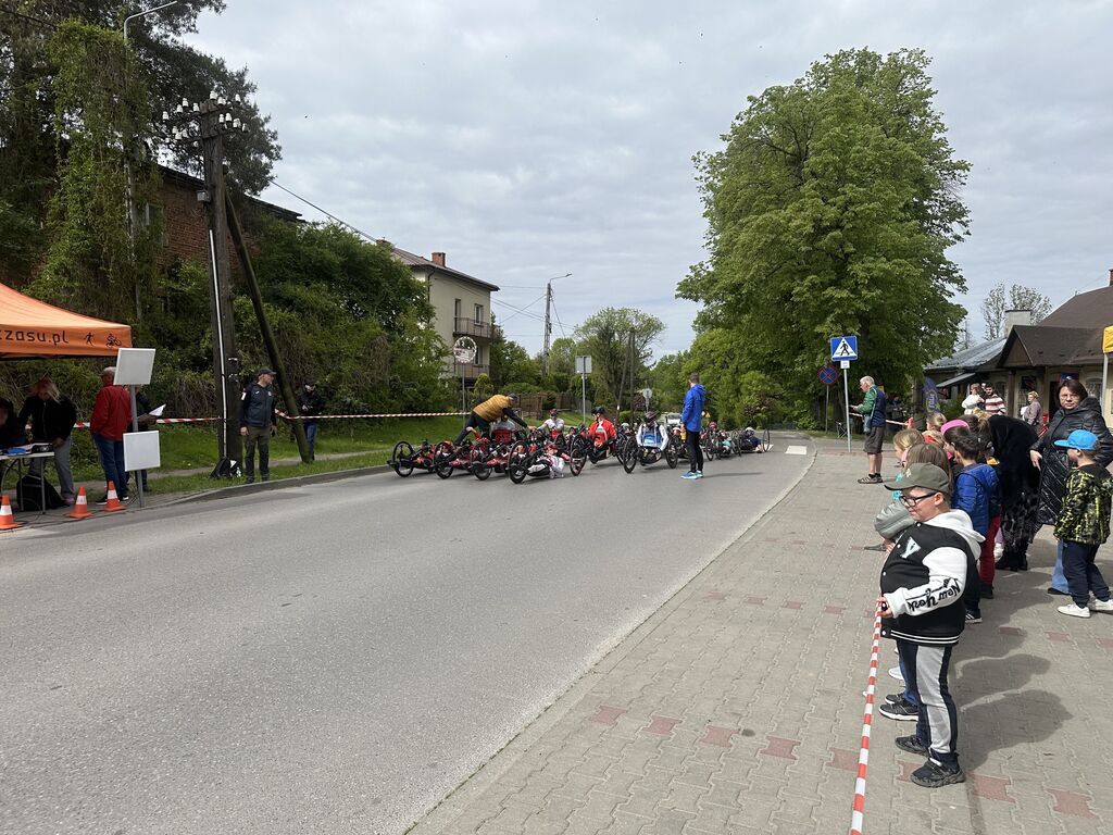                             Wyścig rowerowy
                        