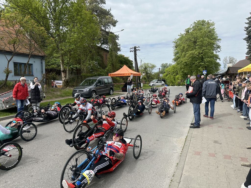                             Wyścig rowerowy
                        