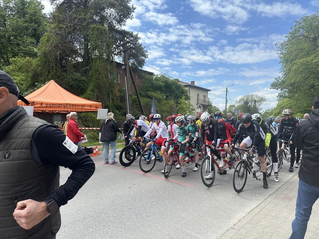                             Wyścig rowerowy
                        
