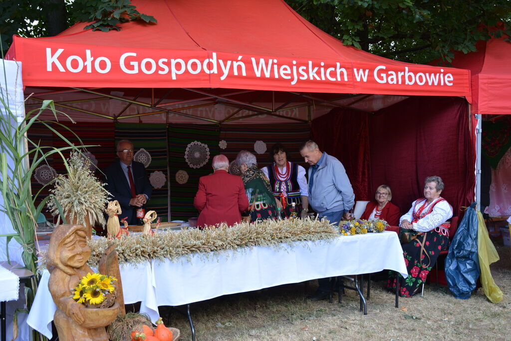                             Dożynki Gminno Parafialne 2025
                        