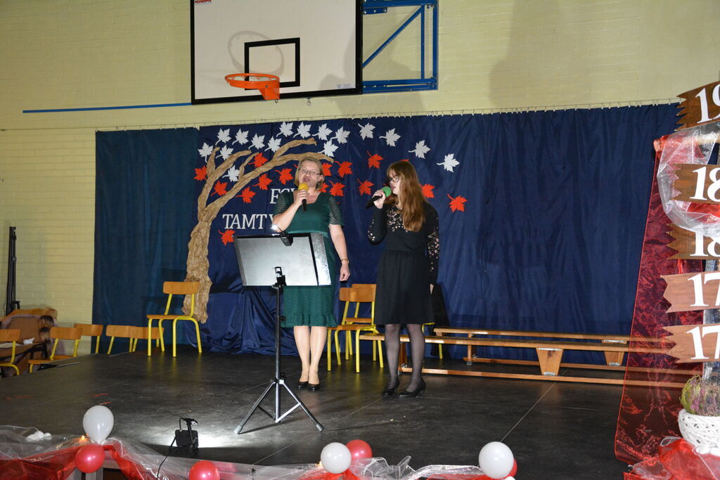                             Wieczornica Niepodległościowa
                        