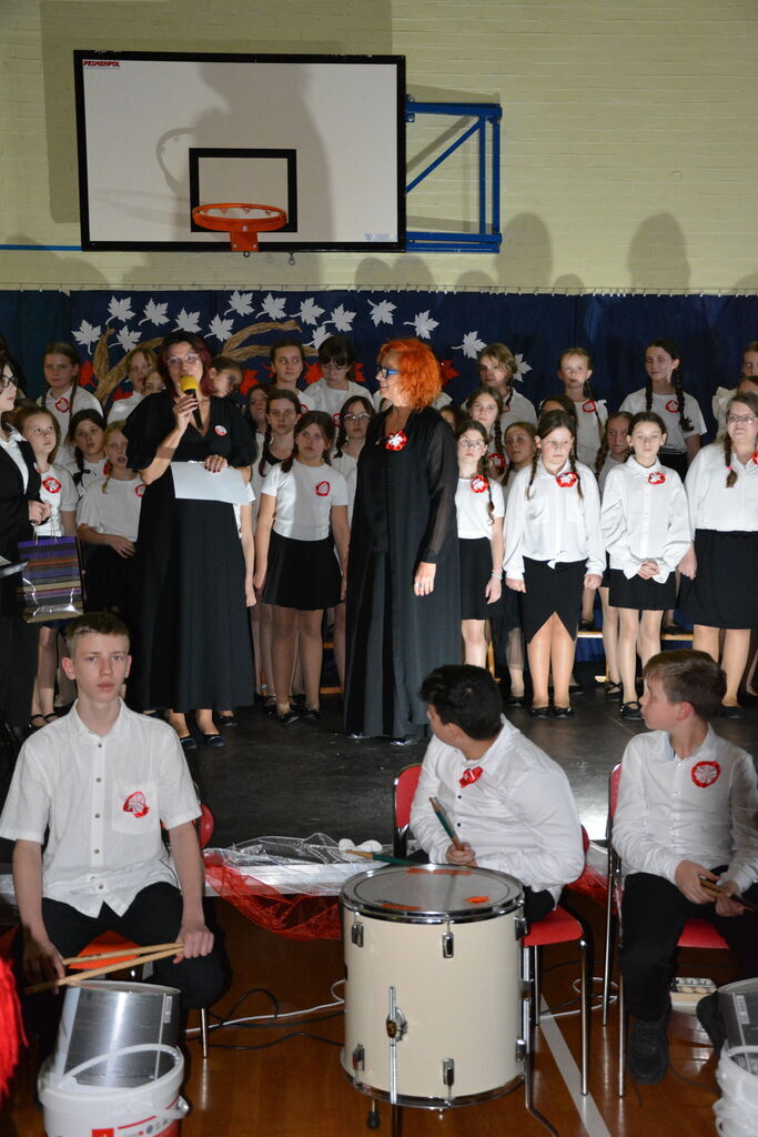                             Wieczornica Niepodległościowa
                        