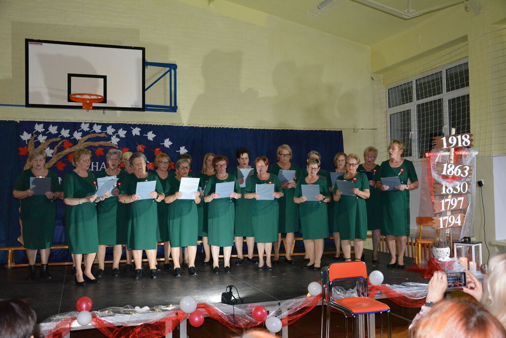                             Wieczornica Niepodległościowa
                        