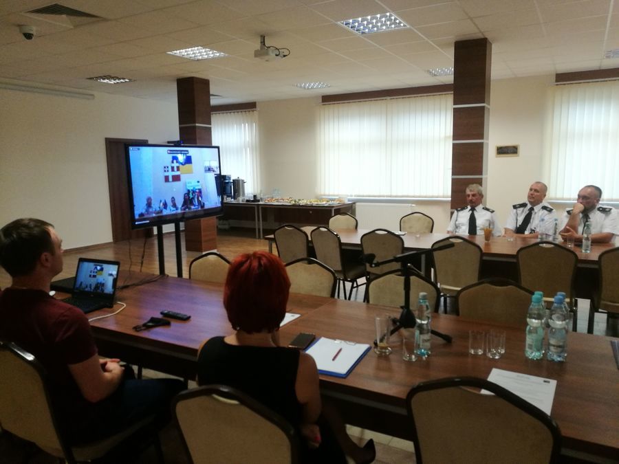 
                                                    Wizyta studyjna on-line z udziałem przedstawicieli Straży Pożarnej na Ukrainie oraz Ochotniczych Straży Pożarnych z terenu Gminy Głusk 
                                                