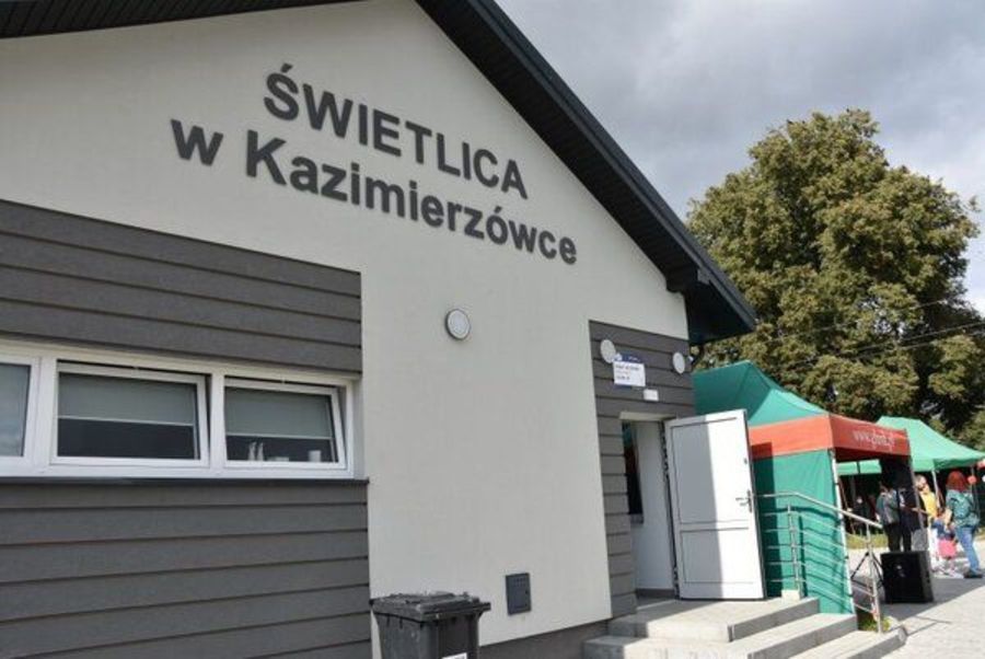 
                                                       Świetlica w Kazimierzówce oficjalnie otwarta
                                                