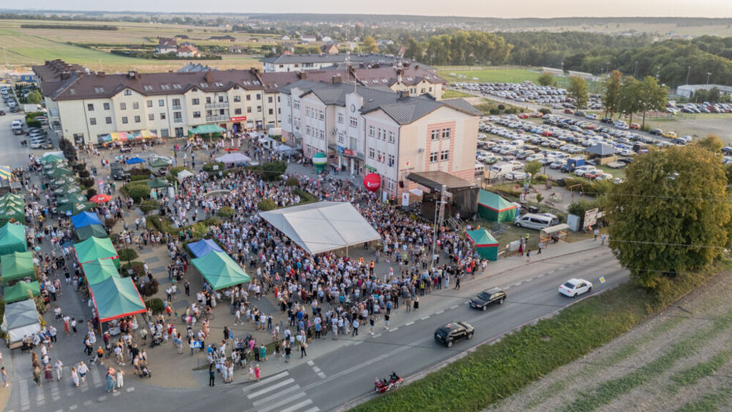 
                                                    Święto Chleba Gmina Głusk
                                                