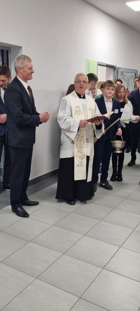 
                                                       Głusk: Jubileusz i otwarcie szkoły w Prawiednikach po rozbudowie (foto)
                                                