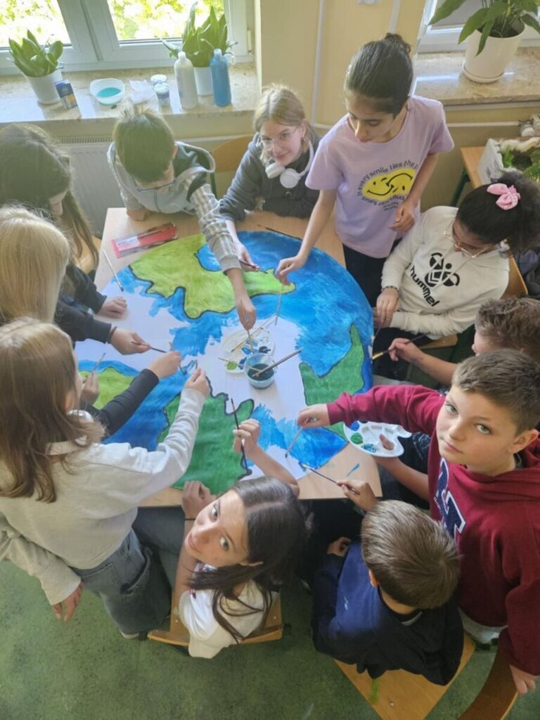 
                                                    Głusk: Troska o planetę nie zna granic (foto)
                                                