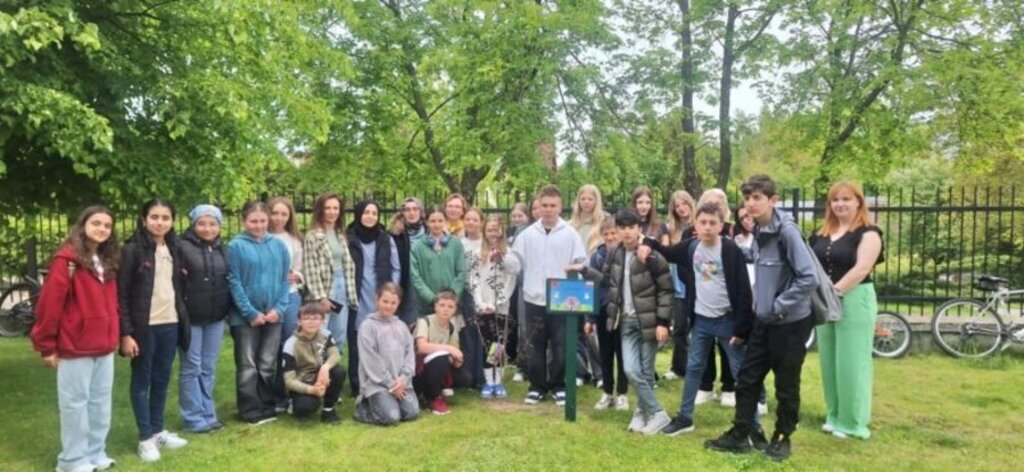 
                                                    Głusk: Troska o planetę nie zna granic (foto)
                                                