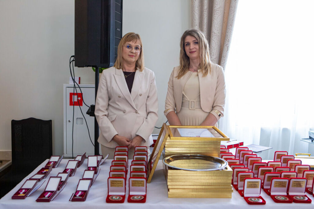 
                                                    35 Lecie samorządu
                                                