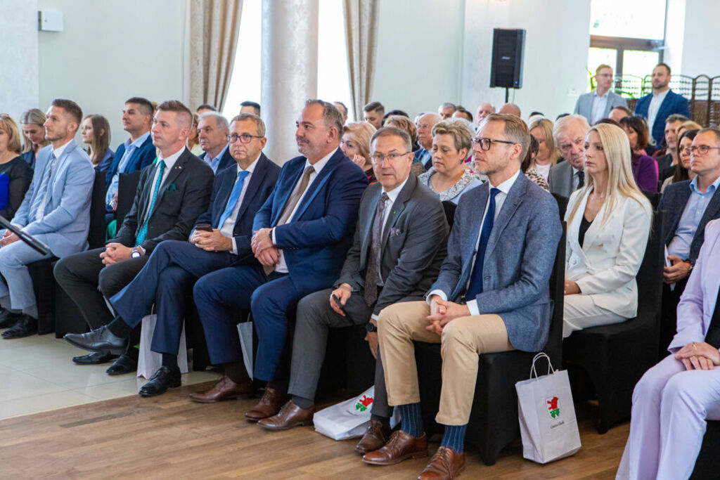 
                                                    35 Lecie samorządu
                                                